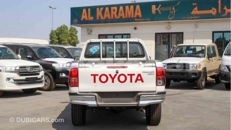 Big with watermark toyota hilux aragatsotn import dubai 2602
