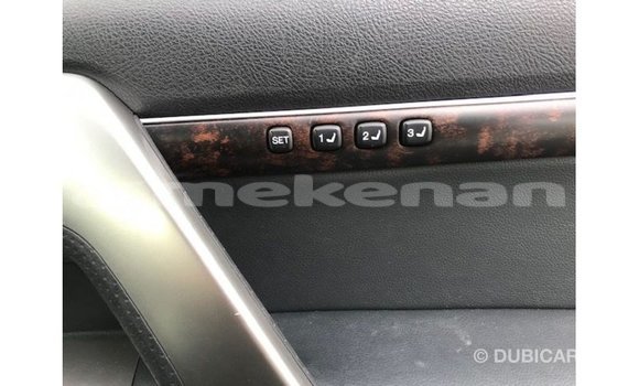 Buy Import Toyota Land Cruiser White Car in Import - Dubai in Aragatsotn Buy Import Toyota Land Cruiser White Car in Import - Dubai in Aragatsotn