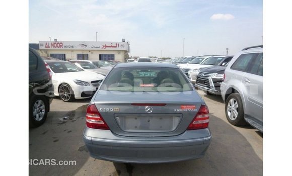 Buy Import Mercedes-Benz 190 Blue Car in Import - Dubai in Aragatsotn Buy Import Mercedes-Benz 190 Blue Car in Import - Dubai in Aragatsotn