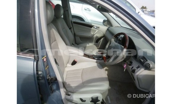 Buy Import Mercedes-Benz 190 Blue Car in Import - Dubai in Aragatsotn Buy Import Mercedes-Benz 190 Blue Car in Import - Dubai in Aragatsotn