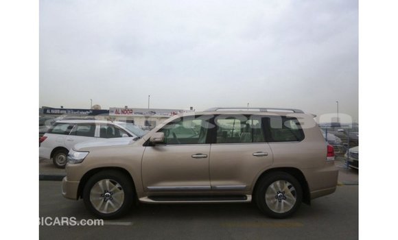 Buy Import Toyota Land Cruiser Other Car in Import - Dubai in Aragatsotn Buy Import Toyota Land Cruiser Other Car in Import - Dubai in Aragatsotn