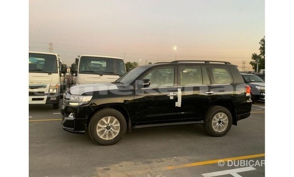 Buy Import Toyota Land Cruiser Black Car in Import - Dubai in Aragatsotn Buy Import Toyota Land Cruiser Black Car in Import - Dubai in Aragatsotn