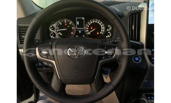Buy Import Toyota Land Cruiser Black Car in Import - Dubai in Aragatsotn Buy Import Toyota Land Cruiser Black Car in Import - Dubai in Aragatsotn