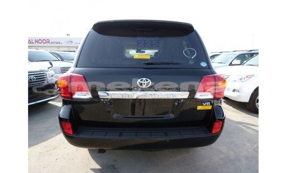 Buy Import Toyota Land Cruiser Black Car in Import - Dubai in Aragatsotn Buy Import Toyota Land Cruiser Black Car in Import - Dubai in Aragatsotn