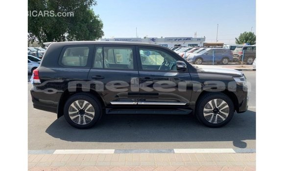 Buy Import Toyota Land Cruiser Black Car in Import - Dubai in Aragatsotn Buy Import Toyota Land Cruiser Black Car in Import - Dubai in Aragatsotn