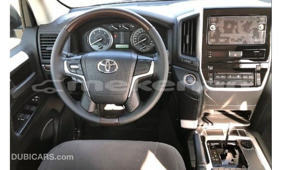 Buy Import Toyota Land Cruiser Black Car in Import - Dubai in Aragatsotn Buy Import Toyota Land Cruiser Black Car in Import - Dubai in Aragatsotn
