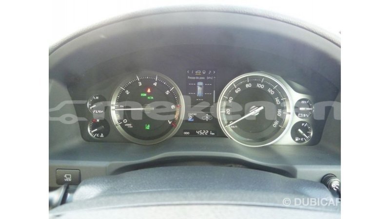 Big with watermark toyota land cruiser aragatsotn import dubai 2622