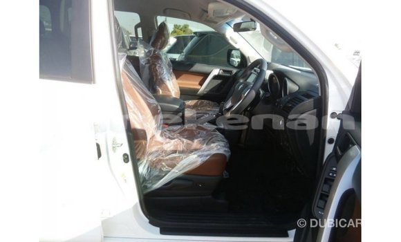 Buy Import Toyota Prado White Car in Import - Dubai in Aragatsotn Buy Import Toyota Prado White Car in Import - Dubai in Aragatsotn