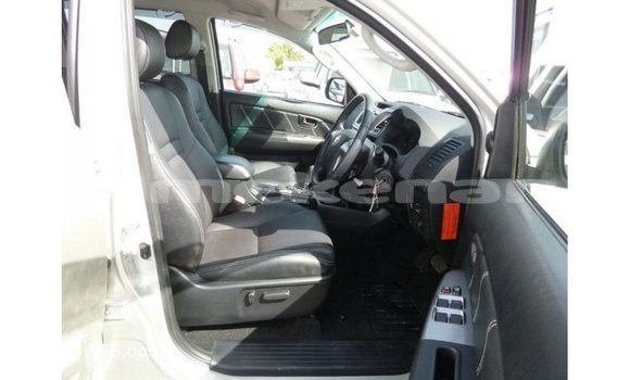 Buy Import Toyota Hilux Other Car in Import - Dubai in Aragatsotn Buy Import Toyota Hilux Other Car in Import - Dubai in Aragatsotn