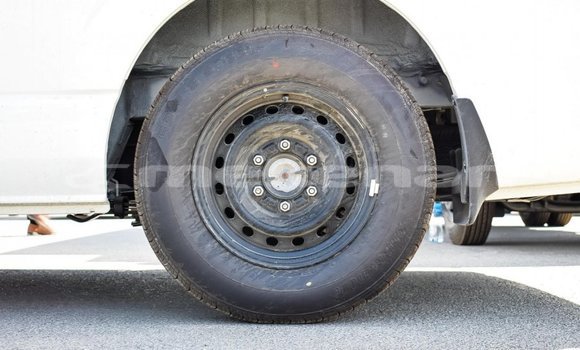 Buy Import Toyota Hiace White Car in Import - Dubai in Aragatsotn Buy Import Toyota Hiace White Car in Import - Dubai in Aragatsotn