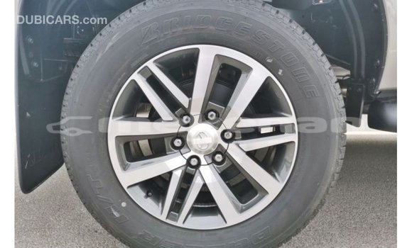 Buy Import Toyota Hilux Other Car in Import - Dubai in Aragatsotn Buy Import Toyota Hilux Other Car in Import - Dubai in Aragatsotn