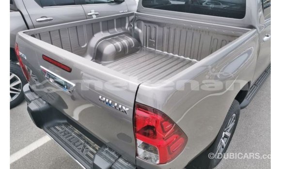 Buy Import Toyota Hilux Other Car in Import - Dubai in Aragatsotn Buy Import Toyota Hilux Other Car in Import - Dubai in Aragatsotn