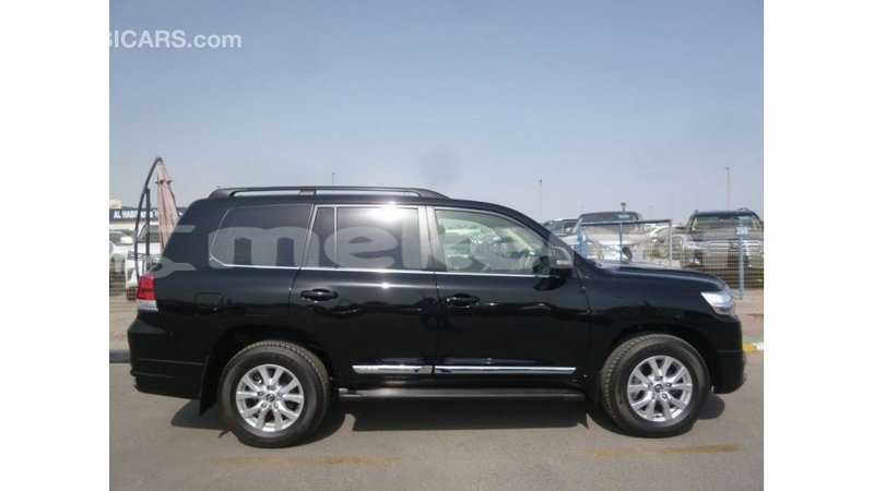 Big with watermark toyota land cruiser aragatsotn import dubai 2636