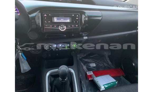 Buy Import Toyota Hilux Black Car in Import - Dubai in Aragatsotn Buy Import Toyota Hilux Black Car in Import - Dubai in Aragatsotn