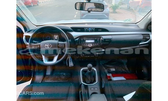Buy Import Toyota Hilux Black Car in Import - Dubai in Aragatsotn Buy Import Toyota Hilux Black Car in Import - Dubai in Aragatsotn