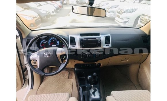 Buy Import Toyota Fortuner White Car in Import - Dubai in Aragatsotn Buy Import Toyota Fortuner White Car in Import - Dubai in Aragatsotn