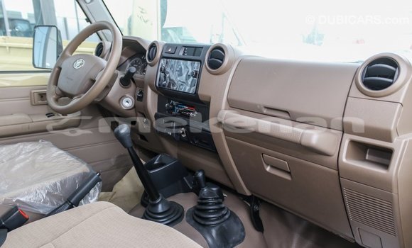 Buy Import Toyota Land Cruiser Beige Car in Import - Dubai in Aragatsotn Buy Import Toyota Land Cruiser Beige Car in Import - Dubai in Aragatsotn