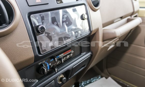 Buy Import Toyota Land Cruiser Beige Car in Import - Dubai in Aragatsotn Buy Import Toyota Land Cruiser Beige Car in Import - Dubai in Aragatsotn