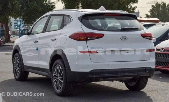 Buy Import Hyundai Tucson White Car in Import - Dubai in Aragatsotn Buy Import Hyundai Tucson White Car in Import - Dubai in Aragatsotn