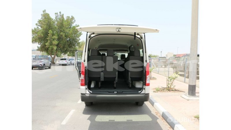 Big with watermark toyota hiace aragatsotn import dubai 2648