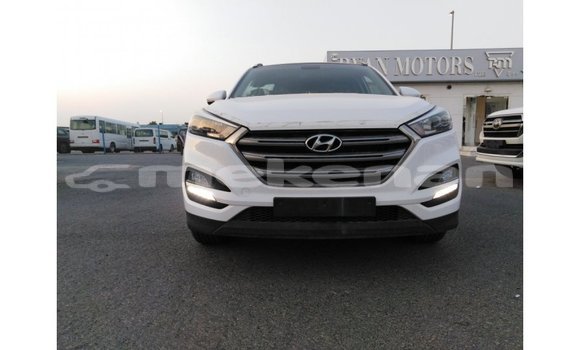 Buy Import Hyundai Tucson White Car in Import - Dubai in Aragatsotn Buy Import Hyundai Tucson White Car in Import - Dubai in Aragatsotn