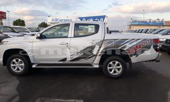 Buy Import Mitsubishi L200 White Car in Import - Dubai in Aragatsotn Buy Import Mitsubishi L200 White Car in Import - Dubai in Aragatsotn