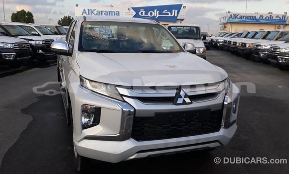 Buy Import Mitsubishi L200 White Car in Import - Dubai in Aragatsotn Buy Import Mitsubishi L200 White Car in Import - Dubai in Aragatsotn