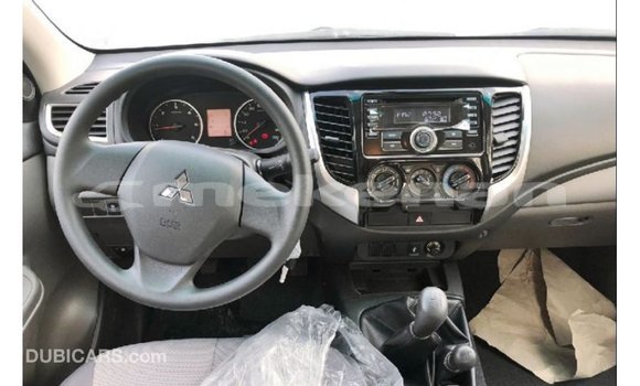 Buy Import Mitsubishi L200 Brown Car in Import - Dubai in Aragatsotn Buy Import Mitsubishi L200 Brown Car in Import - Dubai in Aragatsotn