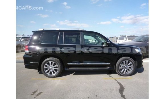 Buy Import Toyota Land Cruiser Black Car in Import - Dubai in Aragatsotn Buy Import Toyota Land Cruiser Black Car in Import - Dubai in Aragatsotn