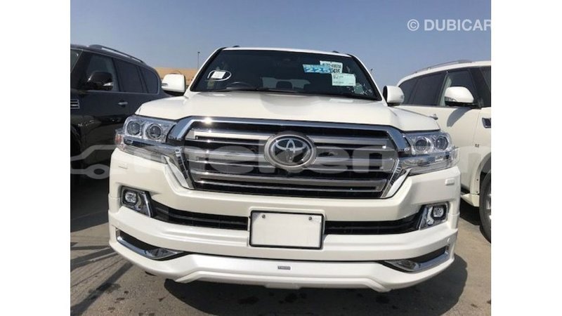 Big with watermark toyota land cruiser aragatsotn import dubai 2665