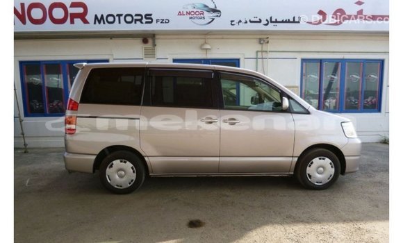 Buy Import Toyota Voxy Other Car in Import - Dubai in Aragatsotn Buy Import Toyota Voxy Other Car in Import - Dubai in Aragatsotn