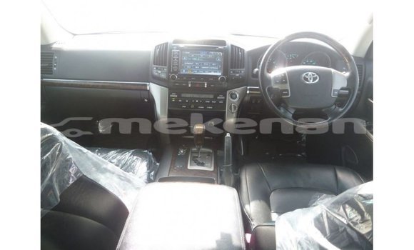 Buy Import Toyota Land Cruiser Black Car in Import - Dubai in Aragatsotn Buy Import Toyota Land Cruiser Black Car in Import - Dubai in Aragatsotn