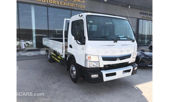 Buy Import Mitsubishi Carisma White Car in Import - Dubai in Aragatsotn Buy Import Mitsubishi Carisma White Car in Import - Dubai in Aragatsotn