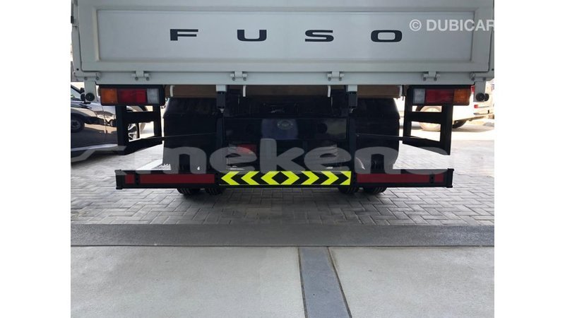 Big with watermark mitsubishi carisma aragatsotn import dubai 2679