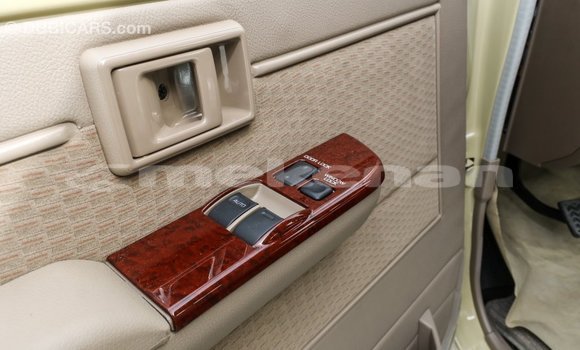 Buy Import Toyota Land Cruiser Beige Car in Import - Dubai in Aragatsotn Buy Import Toyota Land Cruiser Beige Car in Import - Dubai in Aragatsotn