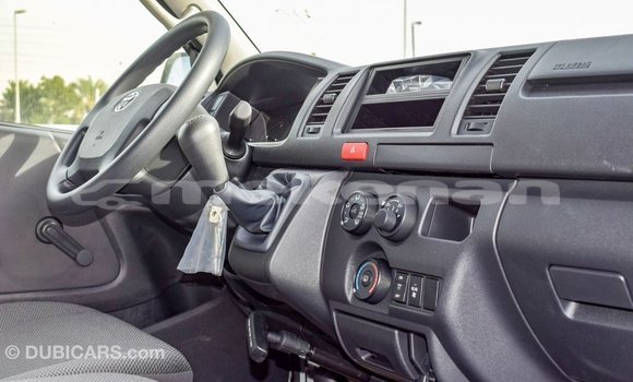 Buy Import Toyota Hiace White Car in Import - Dubai in Aragatsotn Buy Import Toyota Hiace White Car in Import - Dubai in Aragatsotn