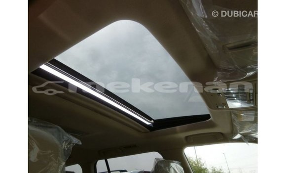 Buy Import Toyota Land Cruiser White Car in Import - Dubai in Aragatsotn Buy Import Toyota Land Cruiser White Car in Import - Dubai in Aragatsotn