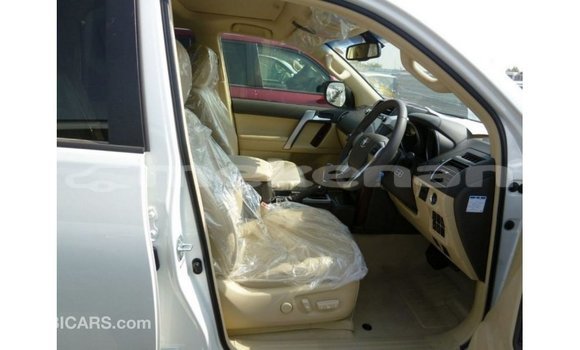 Buy Import Toyota Prado White Car in Import - Dubai in Aragatsotn Buy Import Toyota Prado White Car in Import - Dubai in Aragatsotn