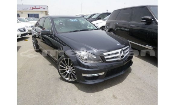 Buy Import Mercedes-Benz 190 Black Car in Import - Dubai in Aragatsotn Buy Import Mercedes-Benz 190 Black Car in Import - Dubai in Aragatsotn