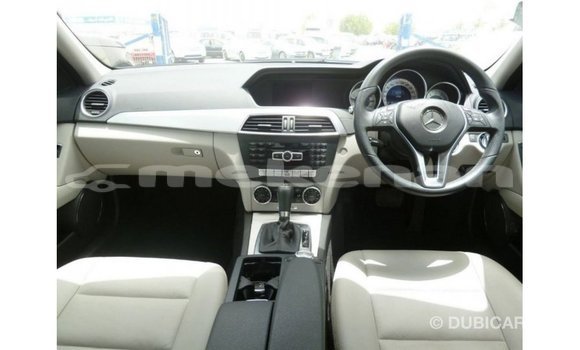 Buy Import Mercedes-Benz 190 Black Car in Import - Dubai in Aragatsotn Buy Import Mercedes-Benz 190 Black Car in Import - Dubai in Aragatsotn