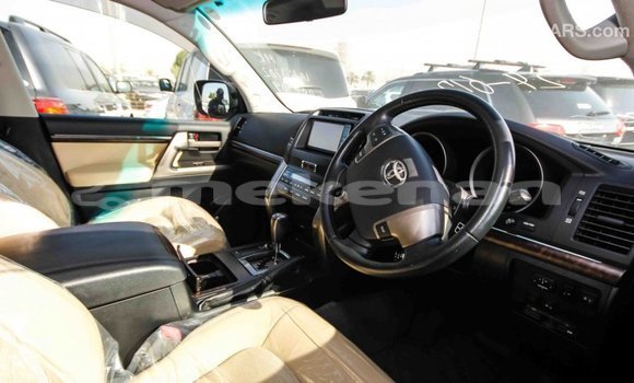 Buy Import Toyota Land Cruiser Black Car in Import - Dubai in Aragatsotn Buy Import Toyota Land Cruiser Black Car in Import - Dubai in Aragatsotn