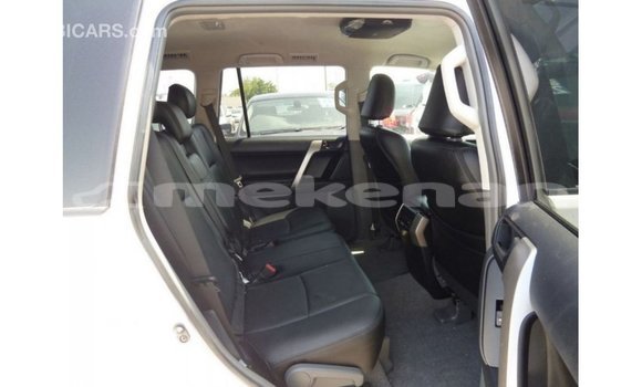 Buy Import Toyota Prado White Car in Import - Dubai in Aragatsotn Buy Import Toyota Prado White Car in Import - Dubai in Aragatsotn
