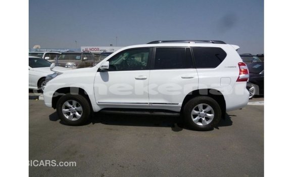 Buy Import Toyota Prado White Car in Import - Dubai in Aragatsotn Buy Import Toyota Prado White Car in Import - Dubai in Aragatsotn