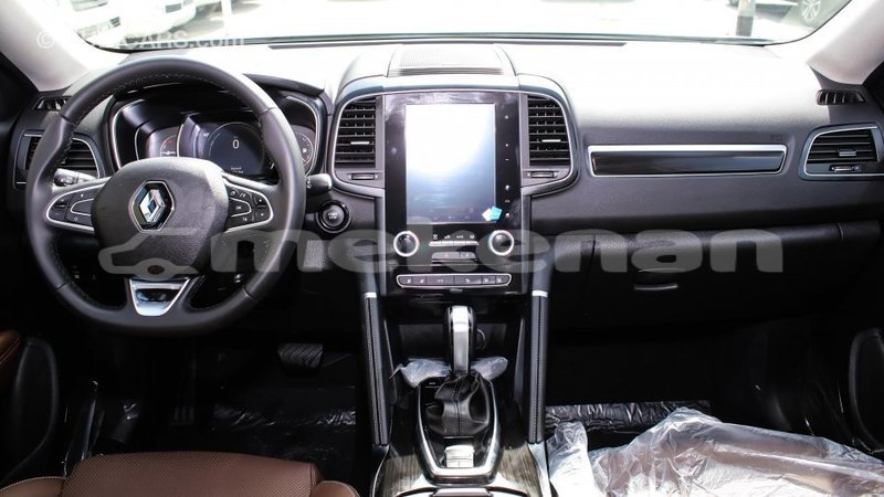 Big with watermark renault koleos aragatsotn import dubai 2699
