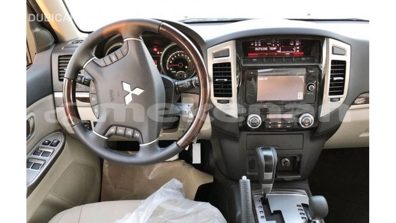 Big with watermark mitsubishi pajero aragatsotn import dubai 2702