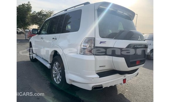 Buy Import Mitsubishi Pajero White Car in Import - Dubai in Aragatsotn Buy Import Mitsubishi Pajero White Car in Import - Dubai in Aragatsotn