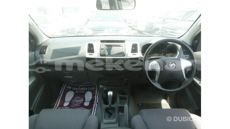 Big with watermark toyota hilux aragatsotn import dubai 2706