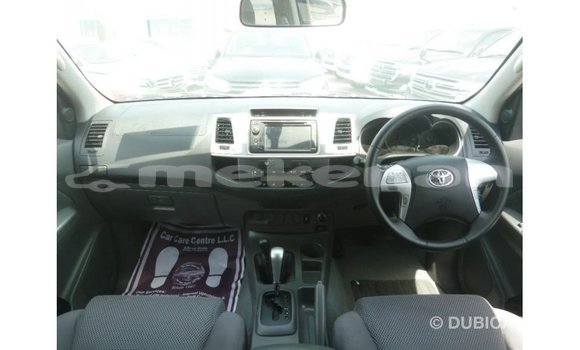 Buy Import Toyota Hilux Blue Car in Import - Dubai in Aragatsotn Buy Import Toyota Hilux Blue Car in Import - Dubai in Aragatsotn