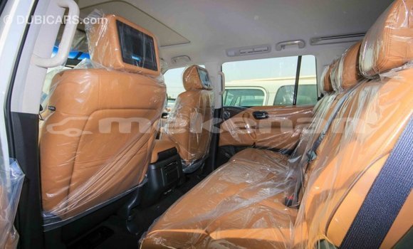 Buy Import Nissan Patrol White Car in Import - Dubai in Aragatsotn Buy Import Nissan Patrol White Car in Import - Dubai in Aragatsotn