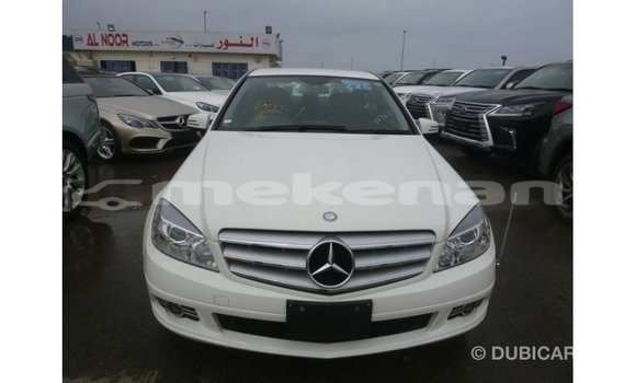 Buy Import Mercedes-Benz 200 White Car in Import - Dubai in Aragatsotn Buy Import Mercedes-Benz 200 White Car in Import - Dubai in Aragatsotn